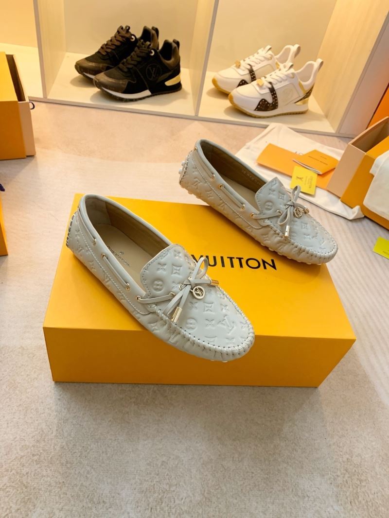 Louis Vuitton Low Shoes